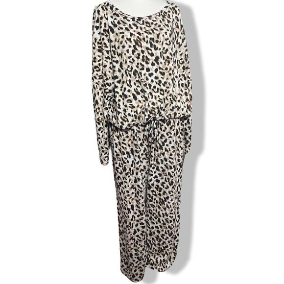 2 Piece Pajama Set, Soft & Cozy, Oversized Top, Drop Shoulder, Animal Print - Picture 1 of 10